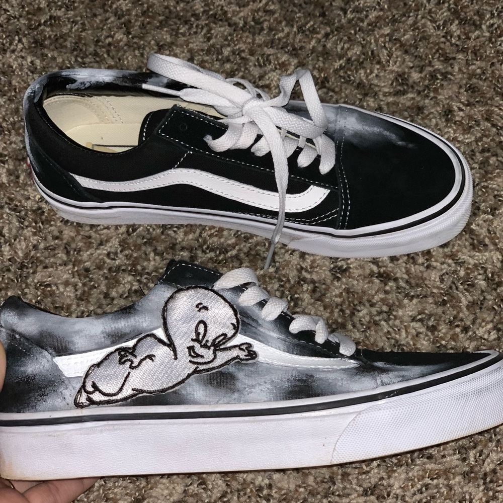 CUSTOMIZED Casper Vans